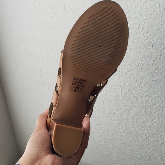 Platform Heels - Picture 4 of 4